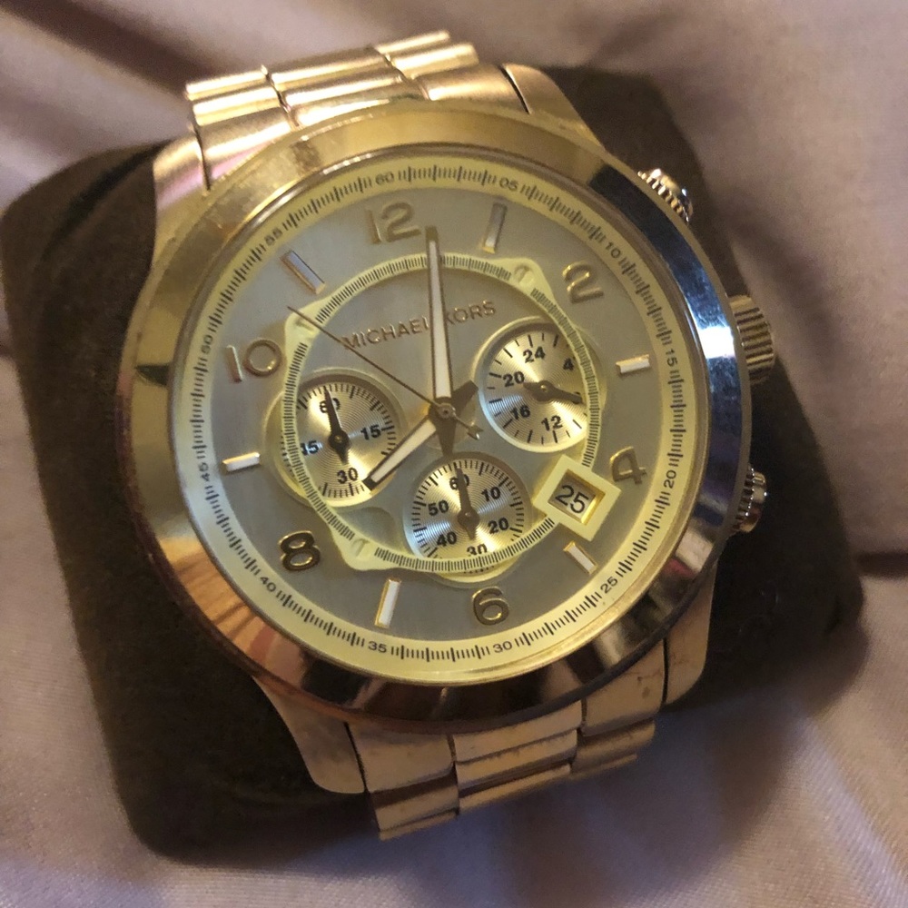 Michael Kors Big face gold watch